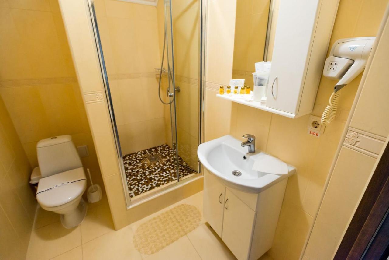 Guest House Shale Vinnytsia Exterior foto