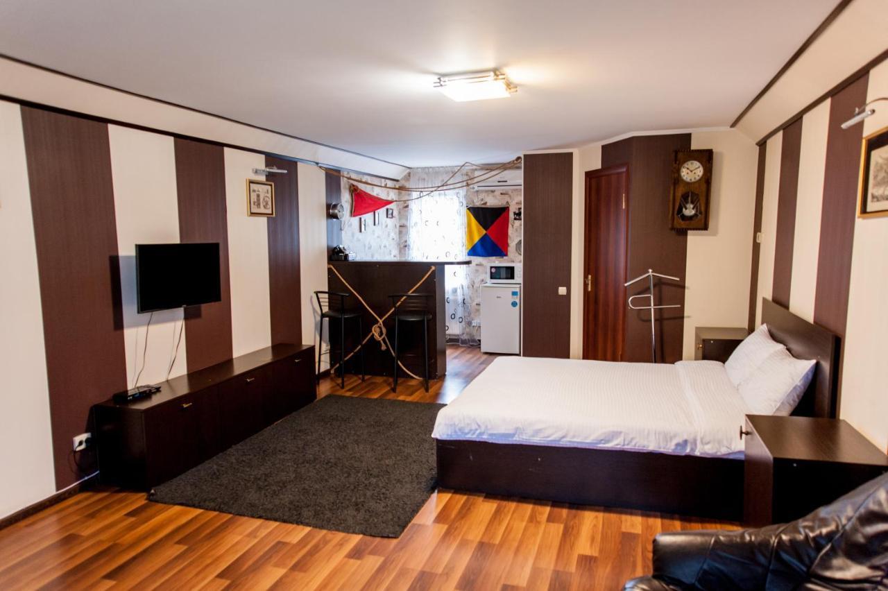 Guest House Shale Vinnytsia Exterior foto