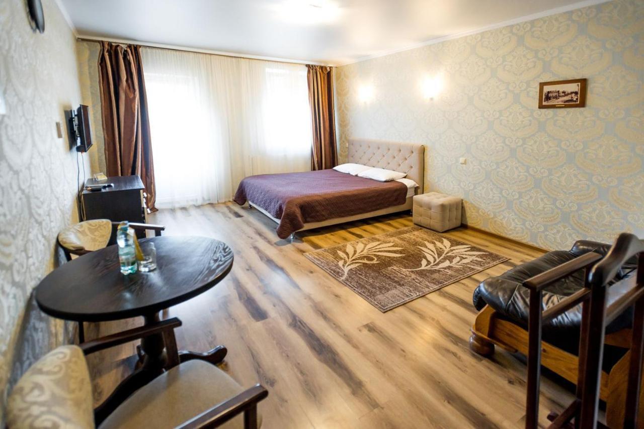 Guest House Shale Vinnytsia Exterior foto