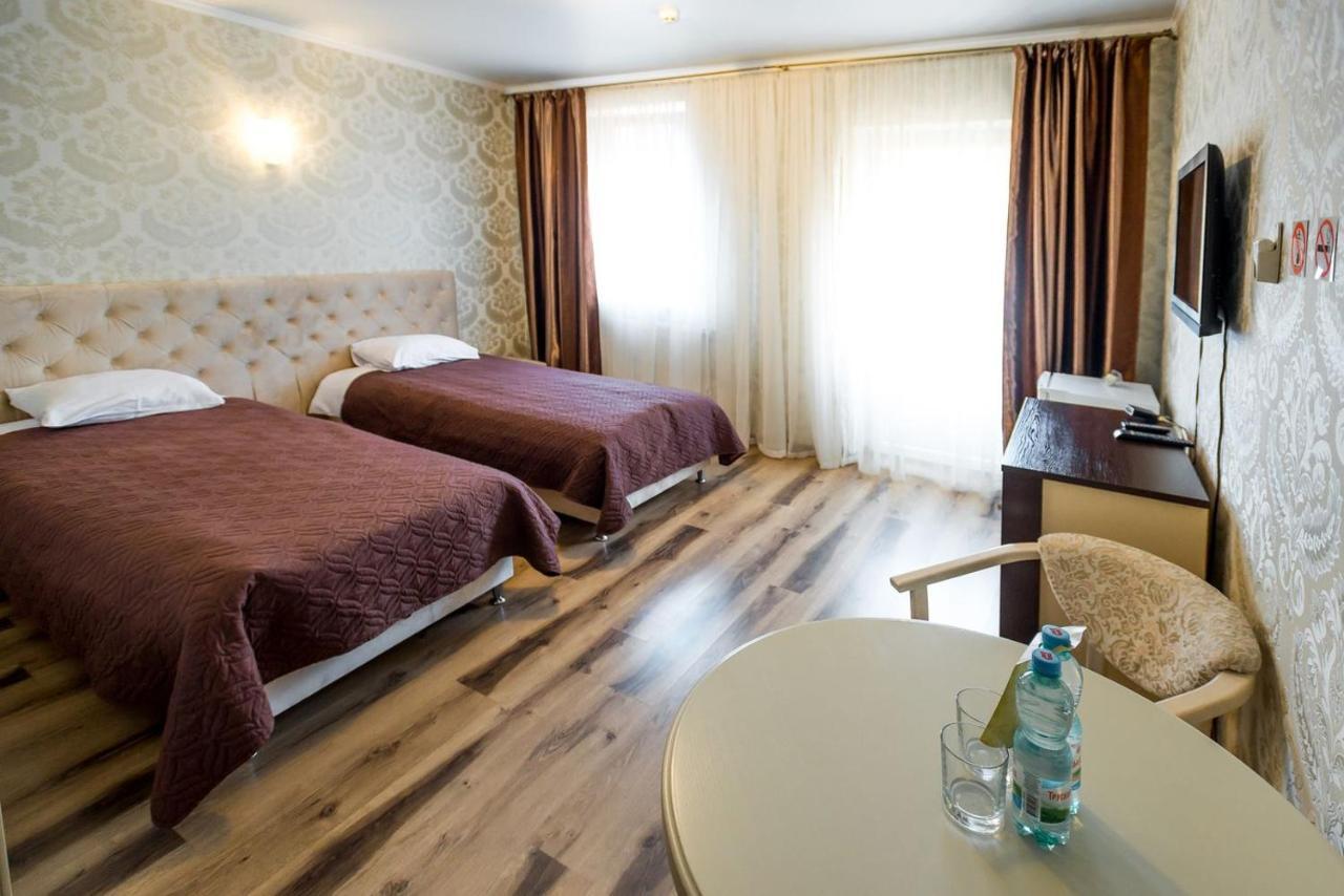 Guest House Shale Vinnytsia Exterior foto